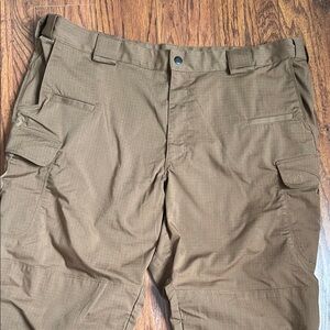 5.11 Tactical Cargo Pants 42 x 30
